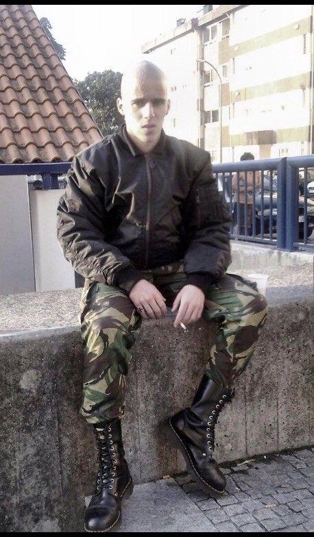 Skinhead Boots, Skinhead Fashion, Big Women Fashion, Russian Men, Skater Boy, Shaved Head, Men In Uniform, Boys Boots, The Machine