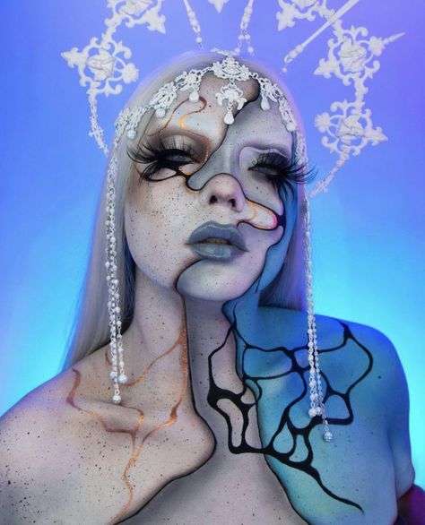 Princes Cut, Makeup 2023, Angel Makeup, Creepy Halloween Makeup, Metallic Powder, Face Art Makeup, Three In One, Horror Makeup, Halloween Makeup Inspiration