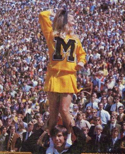 big M 50s Cheerleader Aesthetic, Vintage Cheerleader Aesthetic, 70s Cheerleader Aesthetic, 2000s Cheerleader Aesthetic, Vintage Cheerleader, Vintage Cheer Sweaters, 70s Cheerleader, College Cheerleader Aesthetic, Cheer Captain