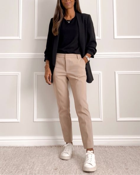 Cigarette trousers curated on LTK Beige Ankle Pants Outfit, Ankle Pants Women Outfit Casual, Fitted Trousers Women, Trousers Beige Outfit, Fitted Trousers Outfit, Ankle Trousers Outfit, Beige Trouser Outfit Women, Womens Formal Pants Outfits, Beige Pants Outfit Women