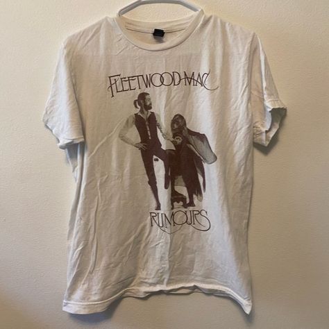 Fleetwood Mac Rumours tee Fleetwood Mac Shirt Outfit, Fleetwood Mac T Shirt, Fleetwood Mac Tshirt, Fleetwood Mac Rumours, Fleetwood Mac Shirt, Fleetwood Mac Rumors, Material Things, 2024 Style, Aesthetic Shirts