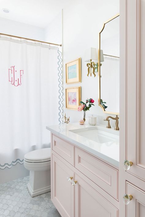 Girly Bathroom, College House, Home Design Interior, Retail Boutique, Dream Life House, Lake Travis, Preppy Room, Dream House Rooms, Bathroom Inspiration Decor