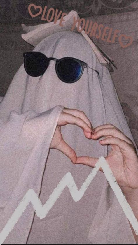 Bahasa Jepun, طابع بريدي, Ghost Photography, Anime Black Hair, Ghost Pictures, Ghost Photos, Cute Friend Pictures, Iphone Wallpaper Tumblr Aesthetic, Dark Wallpaper Iphone