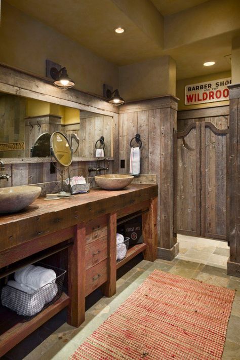 16 Homely Rustic Bathroom Ideas To Warm You Up This Winter Antler Bathroom Decor, Rustic Bathroom Remodel, Rustic Bathroom Vanities, Cabin Bathrooms, Rustic Bathroom Designs, Country Bathroom, Rustic Bathroom Decor, Shabby Chic Bathroom, Rustic Bathrooms