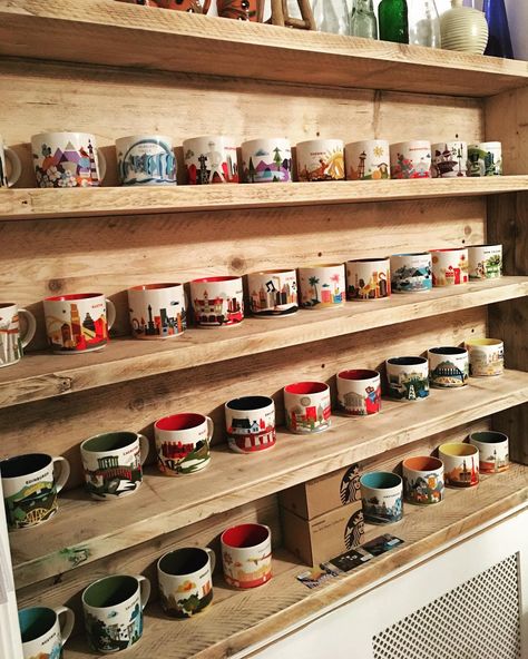 Starbucks Mug Display Ideas, Starbucks City Mugs, Starbucks Mug, Design Homes, Mug Display, Mug Collection, Starbucks Mugs, Eclectic Design, Living Room Diy