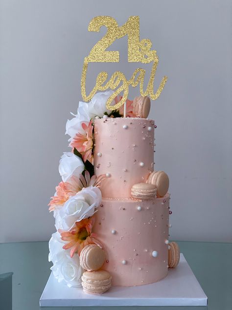 2 Tier Sweet 16 Birthday Cake Pink, 21st Birthday Cake 2 Tier, 2 Tier 21st Birthday Cake, 18th Birthday Cake For Girls, Gold And White Cake, Big Birthday Cake, Mums Birthday, Tiered Cakes Birthday, 13 Birthday Cake