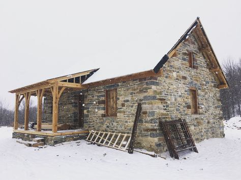 Stone House In The Woods, Small Stone Cottage, Timber Frame Cottage, Cottage Building, Small Stone House, Cabin Home Decor, Timber Frame Porch, Stone Cabin, Cabin Home