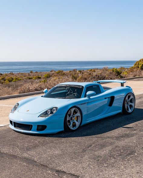 Tumblr Gulf Blue Porsche, Kyle Fletcher, Blue Porsche, Van Volkswagen, Custom Porsche, Porsche Gt, Chevrolet Corvette C7, Carrera Gt, Porsche Carrera Gt