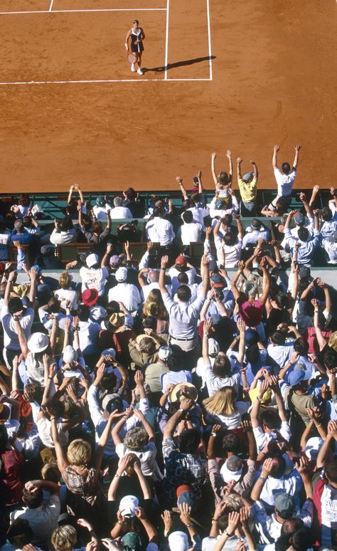 Pro Tennis Aesthetic, Tennis Wallpaper, Tennis Photos, Tennis Aesthetic, Pro Tennis, Tennis Party, Tennis Life, Slim Aarons, Australian Open