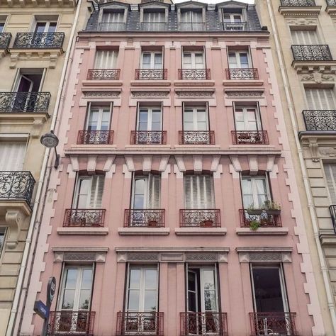 Tumblr Feminine Architecture, Paris Aesthetic Pink, Strawberry Pink Aesthetic, Parisian Style Aesthetic, Paris Coquette, Coquette Strawberry, Pink Parisian, Paris Dream, Peony Blush Suede