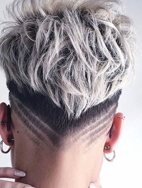 Short Hairstyles for a Professional Appearance Haircut Shaved Sides, Pixie Haircut Shaved, Edgy Short Haircuts, Shaved Hair Cuts, Short Spiked Hair, Short Shaved Hairstyles, Edgy Pixie Haircuts, Pixie Cut With Undercut, Ponytail Hairstyle