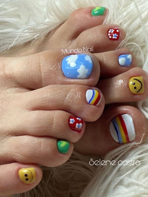 summer toe nail designs: colorful mix and match Kawaii Pedicure Ideas, Funky Toenail Designs, Fun Toenail Designs, Spring Toenail Designs, Kids Toenail Designs, Kids Pedicure Ideas, Fun Pedicure, Rainbow Toe Nails, Glitter Toe Nails