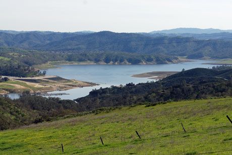 Photo of Lake Nacimiento, California Resort Entrance, Lake House Decor, Water Skiing, Boating, House Decor, Lake House, Skiing, Entrance, Fishing