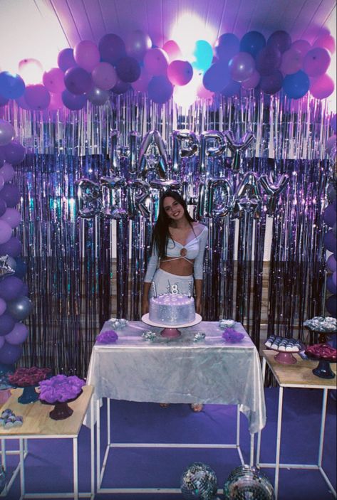 Euphoria 21 Party Ideas, Euphoria Sweet 16 Party Ideas, Euphoric Birthday Party, 18th Birthday Party Ideas Disco, 17tg Birthday Party, Euphoria Birthday Party Theme Cake, Euphoria 18th Birthday Party, Euphoria Themed Sweet 16, Euphoric Birthday