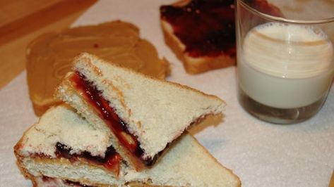 Traditional Peanut Butter and Jelly Recipe - Food.com Jelly Appetizers, Funny Recipes, Peanut Butter Jelly Recipes, To Too Two, Peanut Butter And Jelly Sandwich, Homemade Egg Noodles, Ready Set Eat, Jelly Sandwich, Jelly Recipe