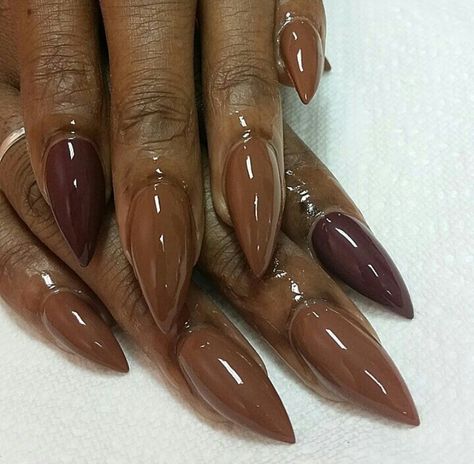 Neutral Nail Colors, Neutral Nails Acrylic, Nail Art Inspo, Neutral Nail, Queen Nails, Diva Nails, Coffin Nails Long, Neutral Nails, Brown Nails