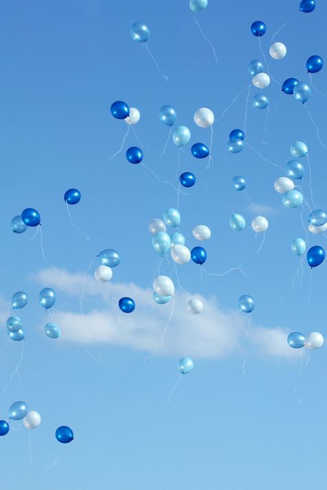 congrats! Tulsi Plant, Bubble Balloons, Blue Balloons, Columbia Blue, Love Blue, Inspirational Images, Blue Walls, Tiffany Blue, Yokohama