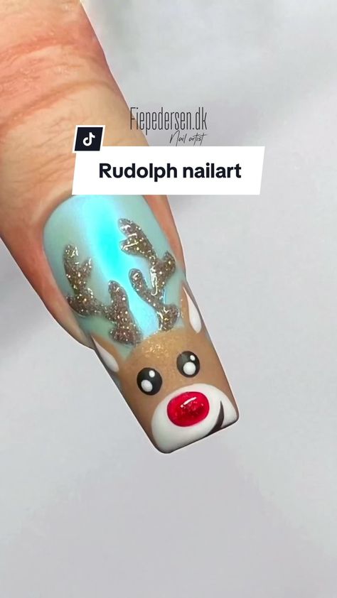 Fiepedersen.dk 🖤 Nail artist on TikTok Simple Nail Art Videos, Quick Nail Art, Xmas Nail Art, Art Deco Nails, Tie Dye Nails, Nail Art Videos, Instagram Nails, Dean Martin, Xmas Nails