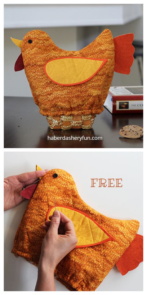 DIY Quilt Chicken Bread Basket Cover Free Sewing Patterns | Fabric Art DIY Fabric Turkey Pattern, Quilt Chicken, Turkey Bread, Chicken Patterns, Fabric Art Diy, Chicken Buns, Chicken Bread, Basket Cover, Diy Cape