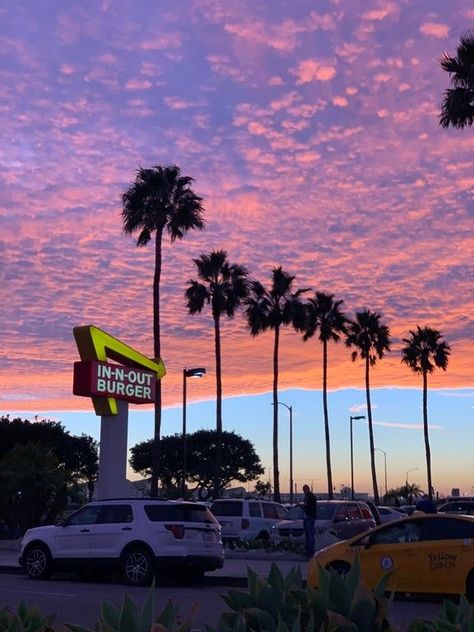 California Diner Aesthetic, San Diego Aesthetic, Sunshine Nature, Aesthetic California, Los Angeles Aesthetic, California Aesthetic, Usa Trip, Los Angeles Travel, California Summer