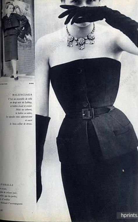 Balenciaga 1950s Fashion, Balenciaga 1950s, Guilded Glamour, Balenciaga Runway, Vintage Balenciaga, Cristobal Balenciaga, Balenciaga Dress, Runway Gowns, 1950 Fashion