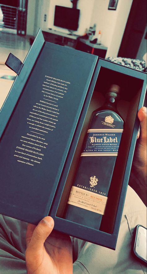 Blue Label Snap, Blue Label Snapchat Story, Alcohol Pictures, Johnny Walker Blue Label, Marathi Calligraphy, Party Drinks Alcohol, Animated Wallpaper, Doraemon Cartoon, Alcohol Party