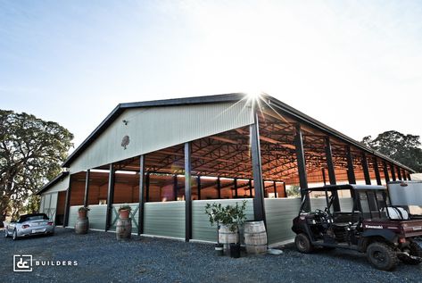 Luxury Horse Stables, Covered Riding Arena, Covered Arena, Horse Riding Arena, Riding Arena, Barn Stalls, Horse Barn Designs, Horse Arena, Dream Horse Barns