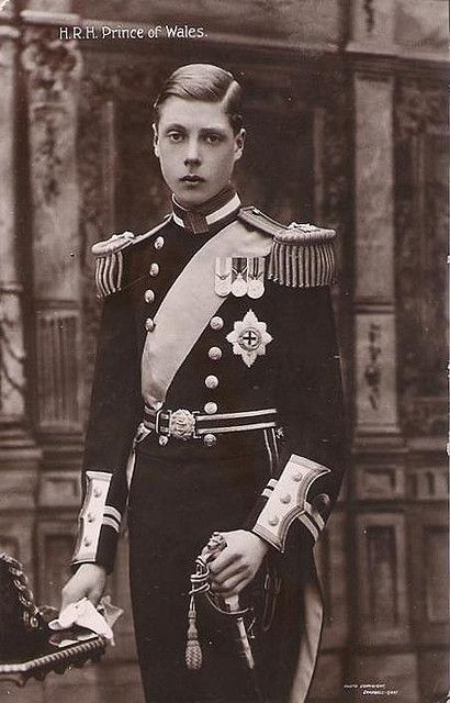 Edward Viii, Prince Of Wales, Dress Plus Size, Beach Jewelry, Fashion And Lifestyle, Wales, Alexander, Prince, Lifestyle