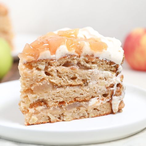 Apple Pie Cake Pistachio Coffee Cake, Ingredients Substitutions, Gluten Free Banana Pudding, The Salty Cooker, Pistachio Coffee, Bar Treats, Apple Pie Cake, Easy Buttercream Frosting, Pudding Cheesecake