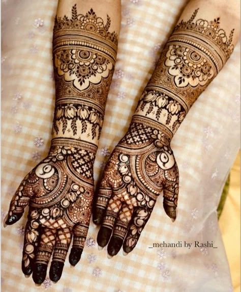 Elbow Mehndi Design, Henna Designs Elbow Length, Elbow Mehandi Design, Mehndi Designs Elbow Length, Dubai Style Mehndi Design, Full Back Hand Mehndi Designs, Latest Mehndi Designs Wedding, Mehendi Course, Traditional Mehndi Designs