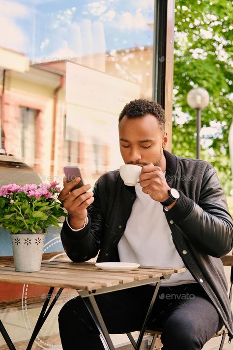 Guy Drinking Coffee, Man Drinking Coffee, Drink Coffee, Coffee Lifestyle, Drinking Coffee, Medium Close Up, Coffee Stock, Coffee Reading, Men Coffee