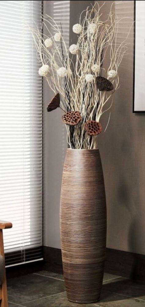 Long Vases Decor Living Room, Large Vase Decorating Ideas, Large Vases Decor Ideas Living Rooms, Floor Vase Decorating Ideas Living Room, Tall Vases Decor Living Room, Vase Decorating Ideas Living Room, Large Floor Vase Decor, Floor Vase Decorating Ideas, Tall Floor Vase Decor