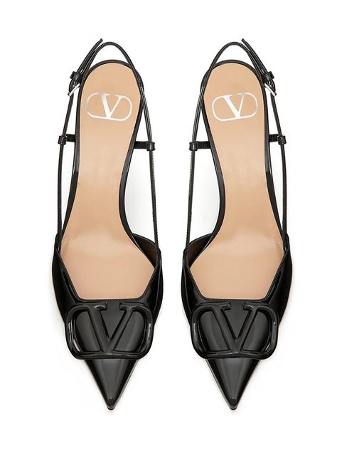 Valentino Heels, Pointy Heels, Fashion Shoes Heels, Valentino Garavani Shoes, Shoes Ideas, Fancy Shoes, Stiletto Shoes, Aesthetic Shoes, Slingback Shoes