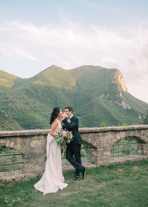 Umbria Italy Destination Wedding in Abbazia San Pietro in Valle — CHYMO & MORE Photography Italian Destination Wedding, Italy Destination Wedding, Umbria Italy, Long Road Trip, Church Ceremony, Groom Photos, Couples Images, Bride And Groom Photos, Wedding Catering