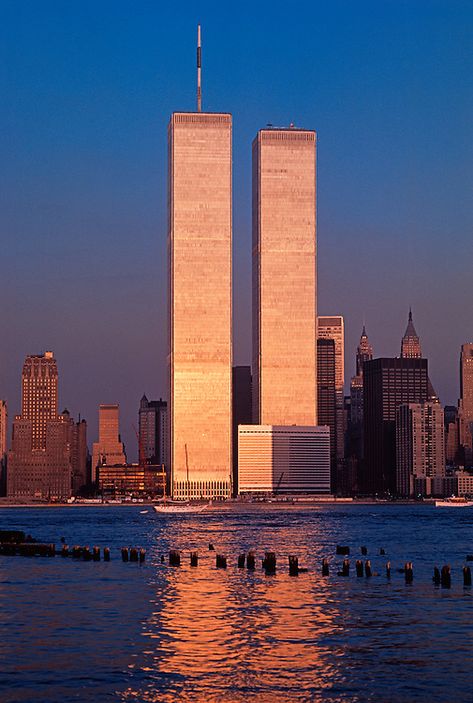 World Trade Center 2001, Ground Zero Nyc, World Trade Center Nyc, Steve Mccurry, Grand Central Terminal, One World Trade Center, Manhattan Nyc, Visit New York, Ny City