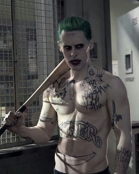 Jared Leto Wallpaper, Jared Lato, Jared Leto Joker Costume, Joker Outfit, Jared Leto Joker, Leto Joker, Joker Clown, Harley And Joker Love, Joker Halloween