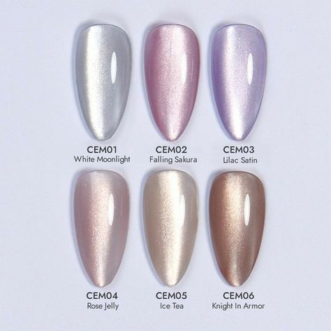 Light Cat Eye Nails, Sparkly Chrome Nails, Glass Effect Nails, Champagne Chrome Nails, Chique Nails, Metallic Manicure, Shimmery Nails, Pastel Nails Designs, Wow Nails