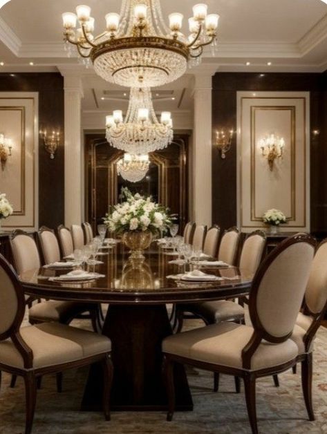 Old Money Dining Room, Classic Residential Building, Big Dining Table, Big Mansions, British House, Modern Classic Interior, Dining Table Design Modern, House Gate, Future Room