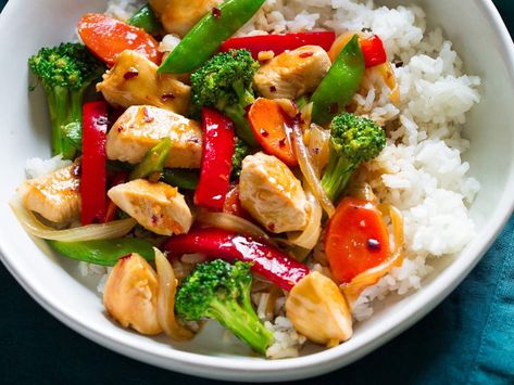 7 Healthy Dinner Recipes to Boost Immunity | Clean Plates Recipe With Rice, Easy Chicken Stir Fry, Rice And Vegetables, Plats Healthy, Stir Fry Recipes Chicken, Stir Fry Recipe, Chicken Breast Recipes Healthy, Makanan Diet, Breast Recipe