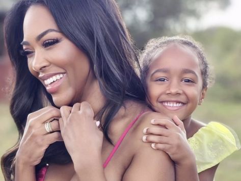 Kenya Moore And Daughter, Brooklyn, Go On An Adventurous Mother-Daughter Trip To Kenya! | Essence Masai Tribe, Kenya Moore, Mother Daughter Trip, Black Future, Essence Festival, Hollywood Homes, The Duo, Housewives Of Atlanta, Miss Usa