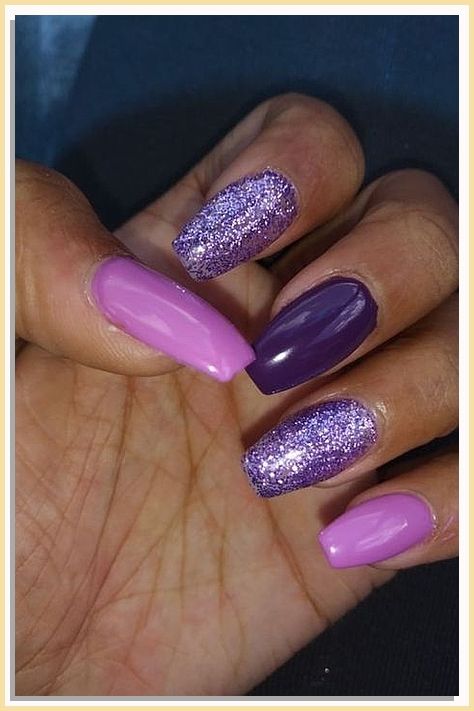 Looking for a trendy and feminine way to spice up your look? Try lavender chrome nails! These nails are a great way to show off your personality and stand out from the crowd. Purple February Nails, Pink And Lilac Nails, Different Shades Of Purple Nails, Purple Nails Designs Short, Purple Sns Nails, Purple And Grey Nails, Shades Of Purple Nails, Trendy Purple Nails, Fun Purple Nails