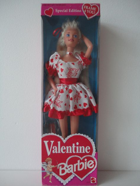 Valentines Barbie, Valentine Barbie, Castle Dollhouse, Barbie Things, Ballerina Barbie, Barbie Box, Wedding Doll, Im A Barbie Girl, Doll Clothes Barbie