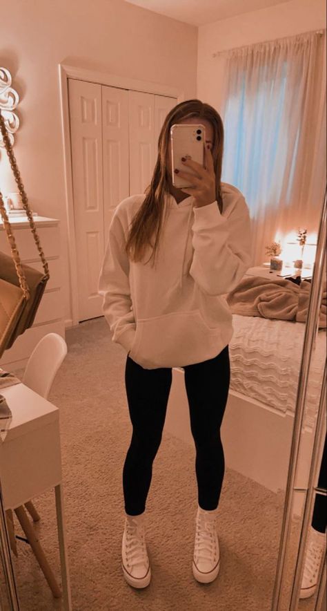 Sock Over Leggings Outfit, Hoodies Outfit Girl, Outfit Inspo Black Leggings, Outfit With White Hoodie, White Platform Converse Outfit Leggings, High School Outfit Girl, Off White Converse Outfit, Cute Fits With Converse, Leggings And Converse Outfit High Tops