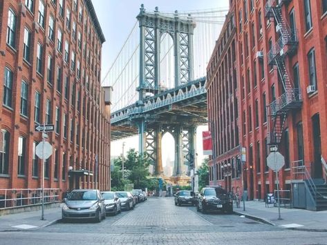 Dumbo Manhattan Bridge View: Iconic Brooklyn Photo Spot NYC Dumbo Bridge, New York Must See, Northern Lights Norway, New York City Photos, Honeymoon Places, Brooklyn Bridge Park, Manhattan Bridge, Visiting Nyc, Downtown Manhattan