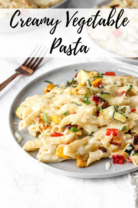 Creamy Vegetable Pasta, Easy Vegetable Pasta, Pasta Recipes Vegetarian, Stir Fry Pasta, Pasta With Herbs, Pasta With Vegetables, Vegetable Pasta Recipes, Cream Cheese Pasta, Enchilada Pasta