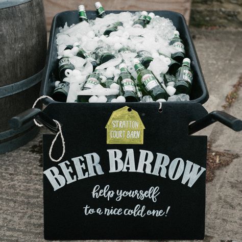 Beer Barrow! Fabulous ideas from Stratton Court Barn for your drinks reception… Beer Barrow, Drinks Reception, Tasty Drinks, Glass Of Champagne, Wedding Drink, Refreshing Cocktails, Wedding Food, Come And See, New Website