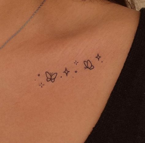 Collarbone Tattoos, Tattoos For Men And Women, Collarbone Tattoo, Cute Simple Tattoos, Basic Tattoos, Small Girly Tattoos, Tatoo Inspiration, Butterfly Tattoos For Women, Pen Tattoo