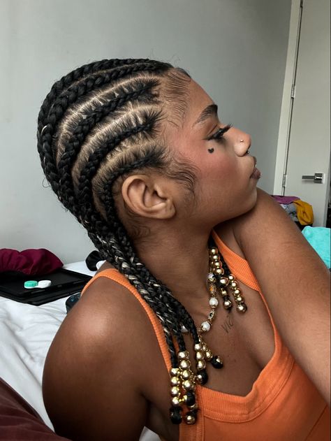 Cornrow Extensions, Cornrows With Beads, Braid Designs, Feed In Braid, Braids With Beads, Fashion Killa, Hair Inspo, Braided Hairstyles, Hair Clips