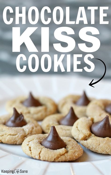 Who doesn't love peanut butter and chocolate? These eggless peanut butter blossoms cookies have both and you are sure to love them. Yum! Peanut Butter Kiss Cookies Recipe, Eggless Peanut Butter Cookies, Gluten Free Ideas, Kiss Cookie, Christmas Activites, Kiss Cookie Recipe, Chocolate Kiss Cookies, Hershey Kiss Cookies, Peanut Butter Kiss