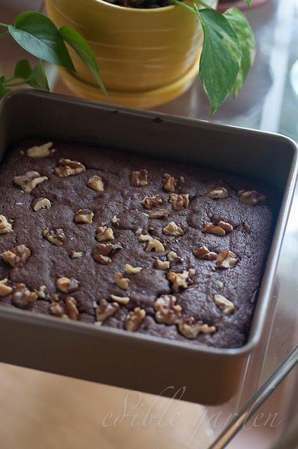 Walnut Brownie Recipe, Eggless Brownies, Eggless Brownie Recipe, Mini Stand, Eggless Desserts, Walnut Recipes, Eggless Recipes, Eggless Baking, Egg Free Recipes